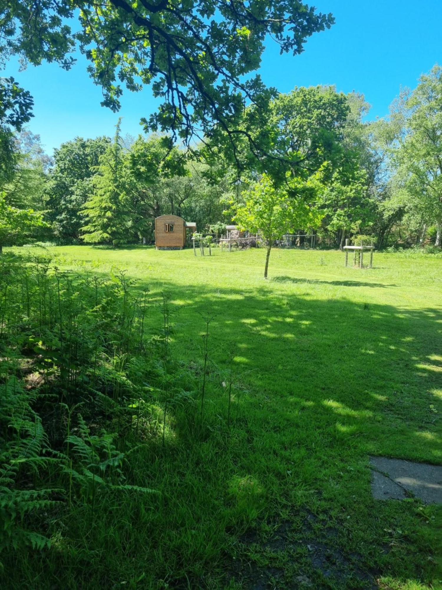 Sika Hut Villa Wareham Bagian luar foto