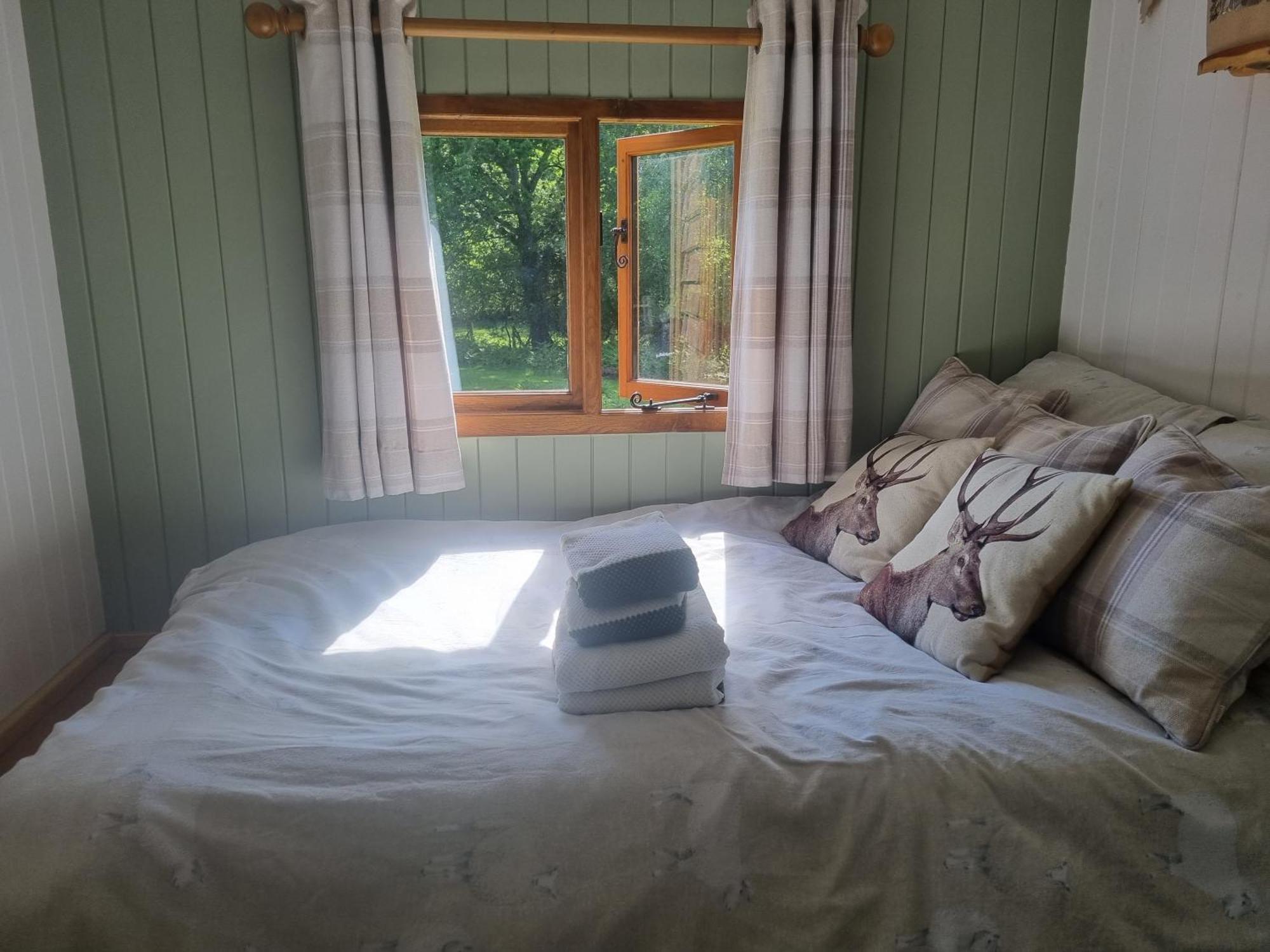 Sika Hut Villa Wareham Bagian luar foto